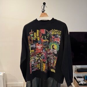 Black Graphic Sweatshirt